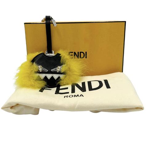 fendi portachive spechietto|fendi pochette On Sale .